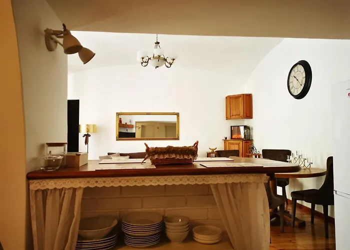 Oldtown Shelter With Free Private Parking Apartment *